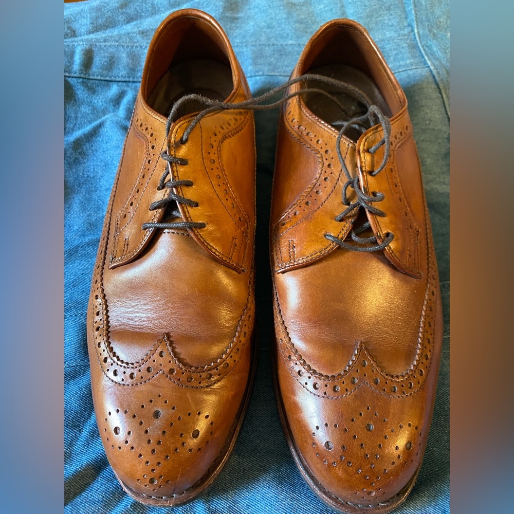 Classic Brown Leather Brogue Shoes Honey colored